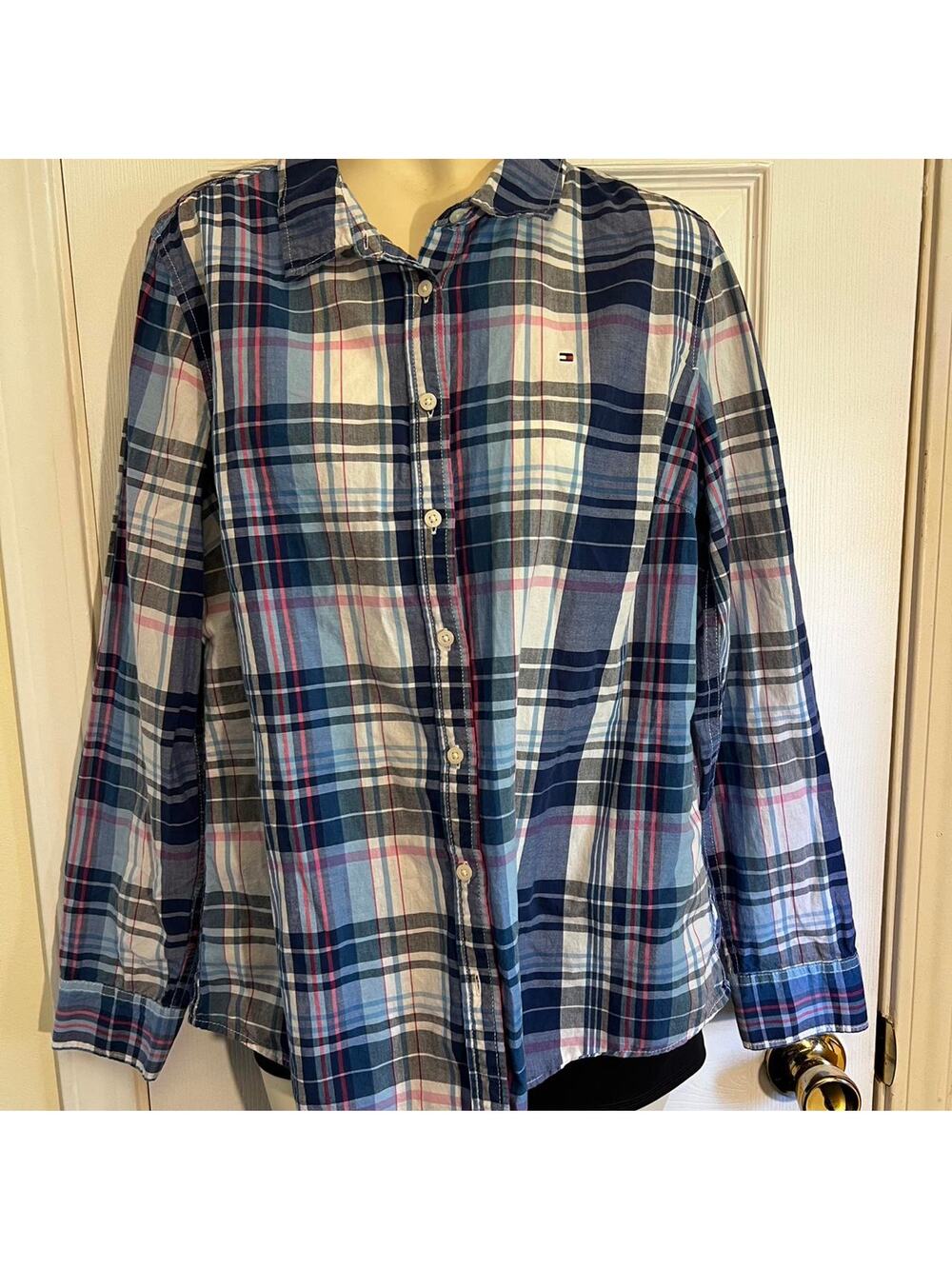 Tommy hilfiger blue plaid button